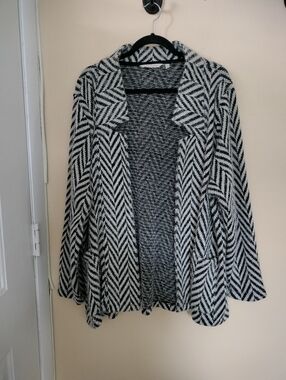 Soft Surroundings Fuzzy Black White Chevron Sweater Cardigan XL Office Oversized